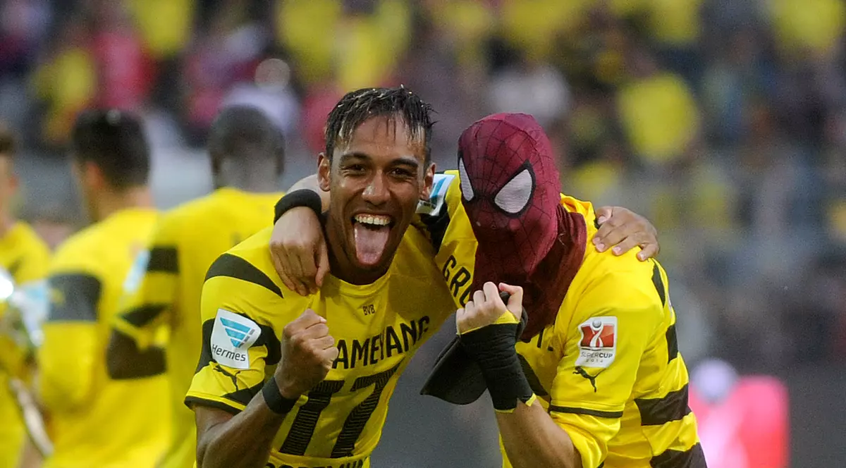 VIDEO / ”Spiderman Aubameyang” recidivează! 
