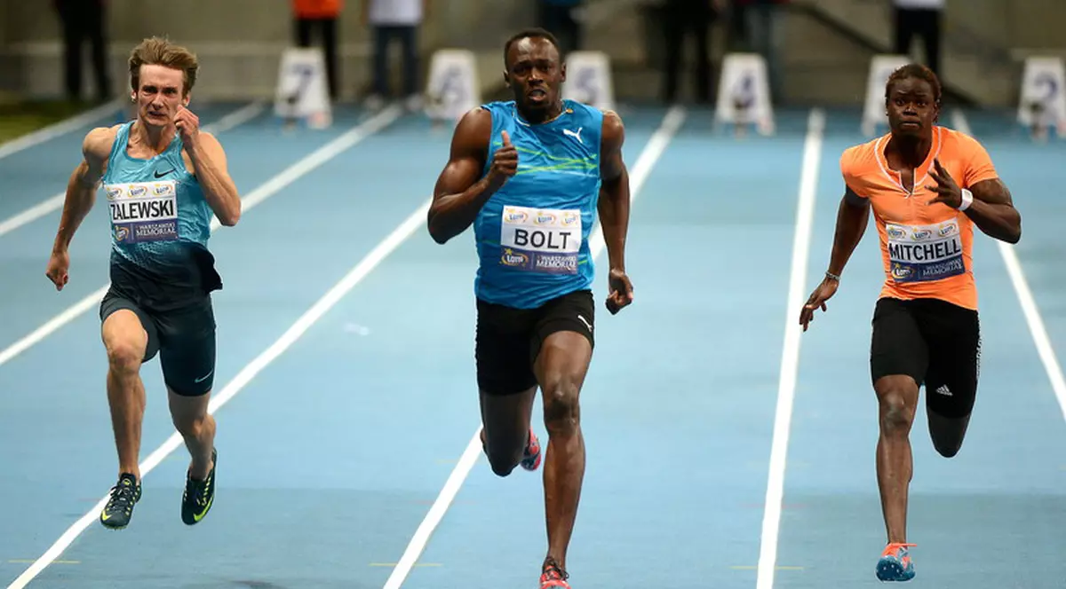 VIDEO / Usain Bolt a stabilit un nou record mondial la cursa de 100 de metri