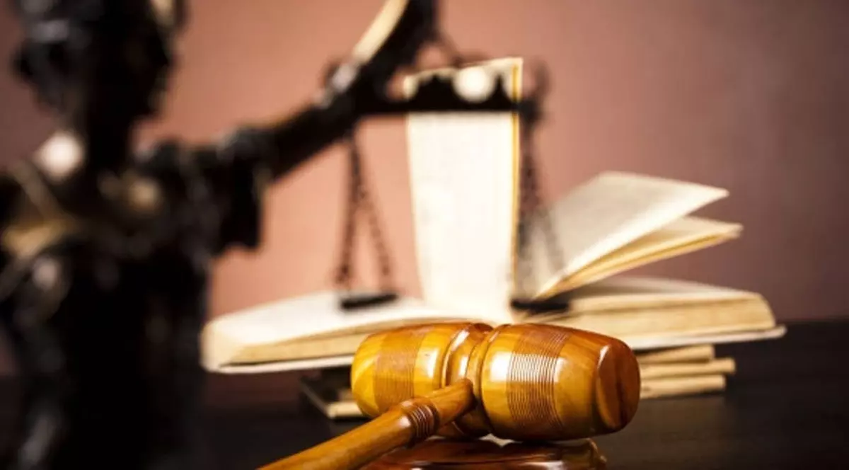 Prodecanul şpăgar, trimis în judecată