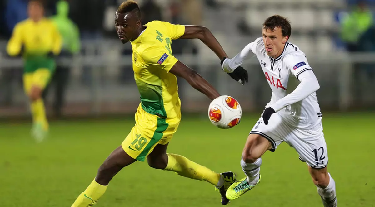 Vlad Chiricheş, oferit la Southampton, la schimb cu Schneiderlin