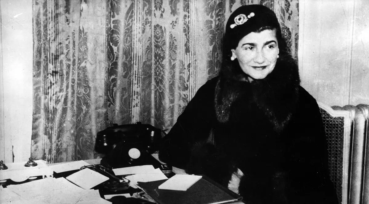 Coco CHANEL - Povestea FEMEII care a SCRIS ISTORIE în MODĂ