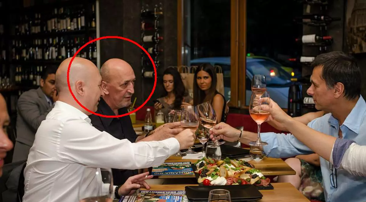 Ce schimbat este Crin Halaicu, fostul primar general al Capitalei! | FOTO