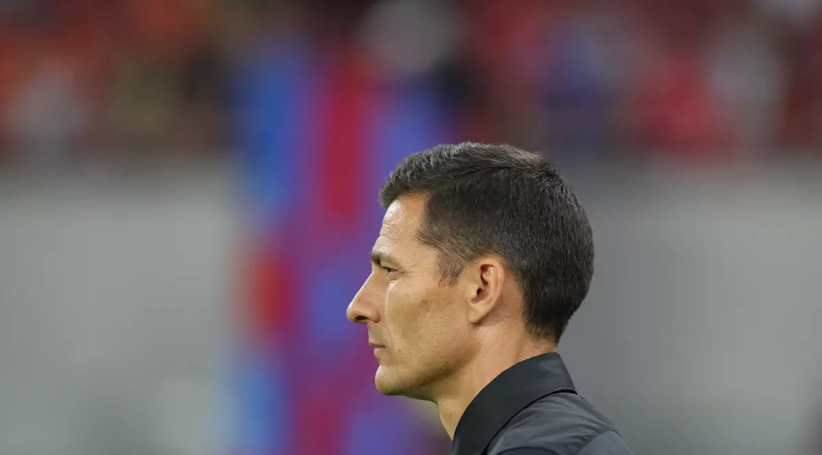 Criză în Ghencea! Strategie low-cost şi mesaj clar pentru Gâlcă