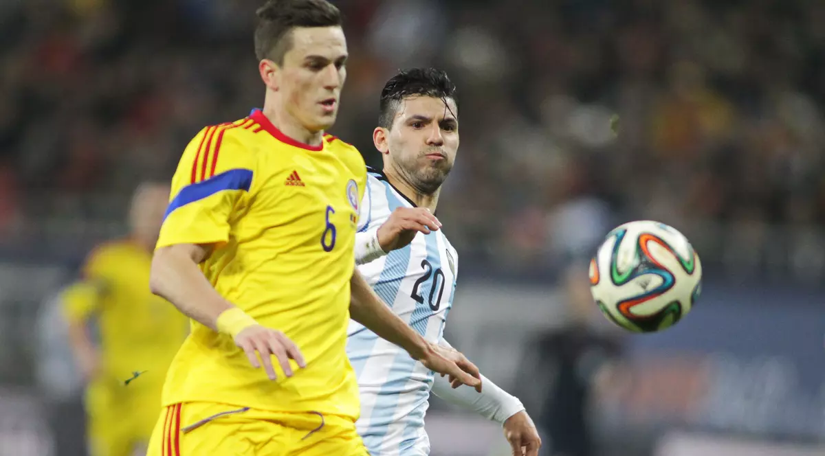 Piţurcă l-a convocat şi pe Gardoş pentru meciul cu Grecia