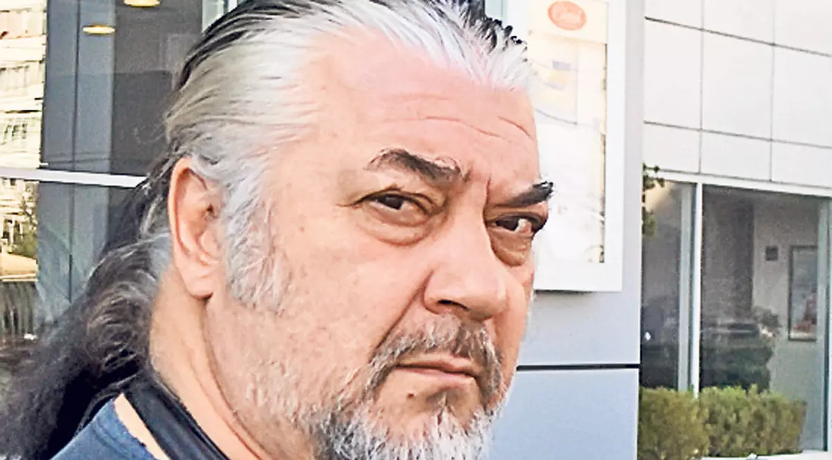 Nicu Covaci dezlănţuie haosul în “Pasărea Rock”! DOVADA faptului că Josef KAPPL îşi FĂCEA PRAF actualii colegi