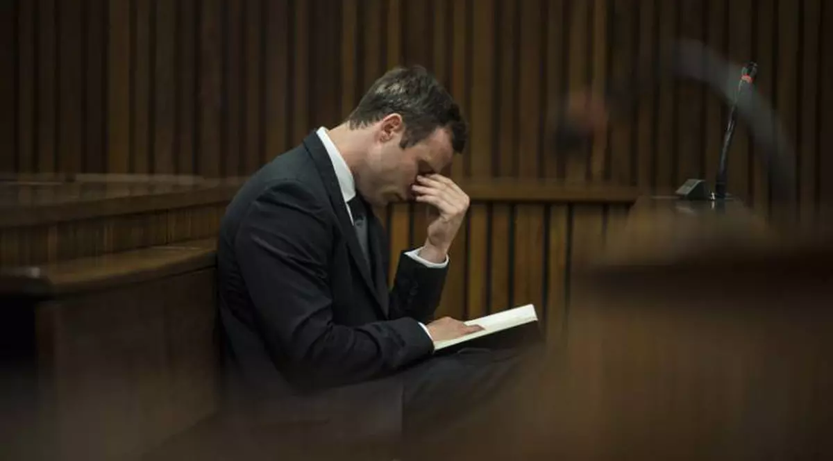 ZIUA SENTINŢEI pentru Oscar Pistorius. RISCĂ MINIM 25 de ani închisoare