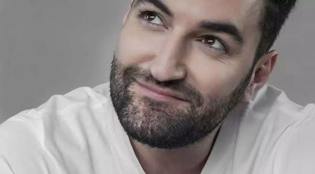 EXCLUSIV! La doi ani de la despărţirea de Laura Cosoi, Smiley recunoaşte RĂSPICAT că are O IUBITĂ: "Este cineva în viaţa mea"