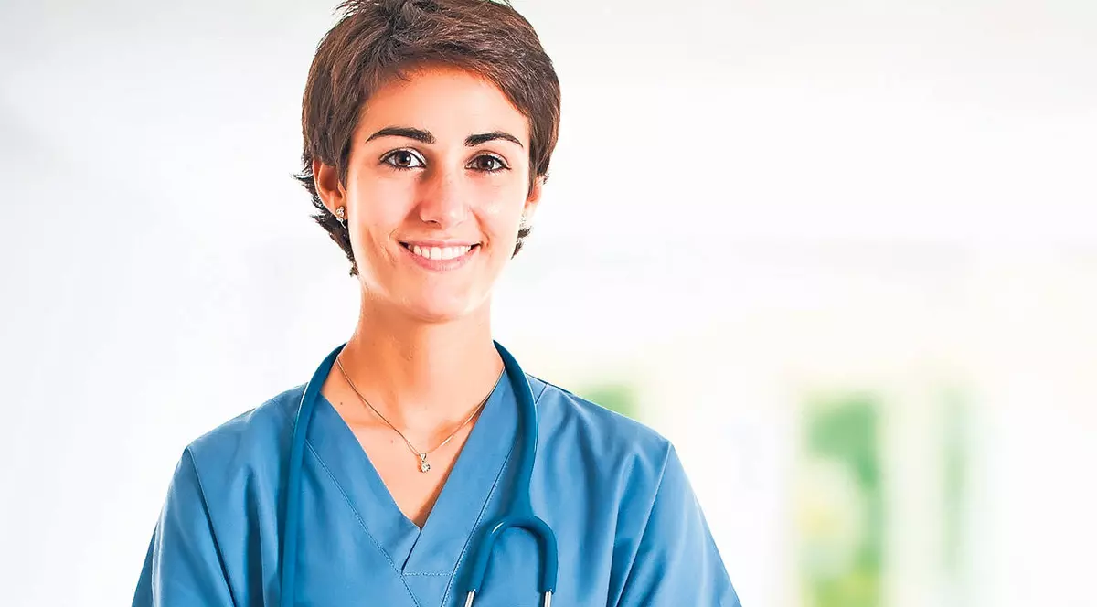 5.000 de lei amendă pentru doctori şi asistente