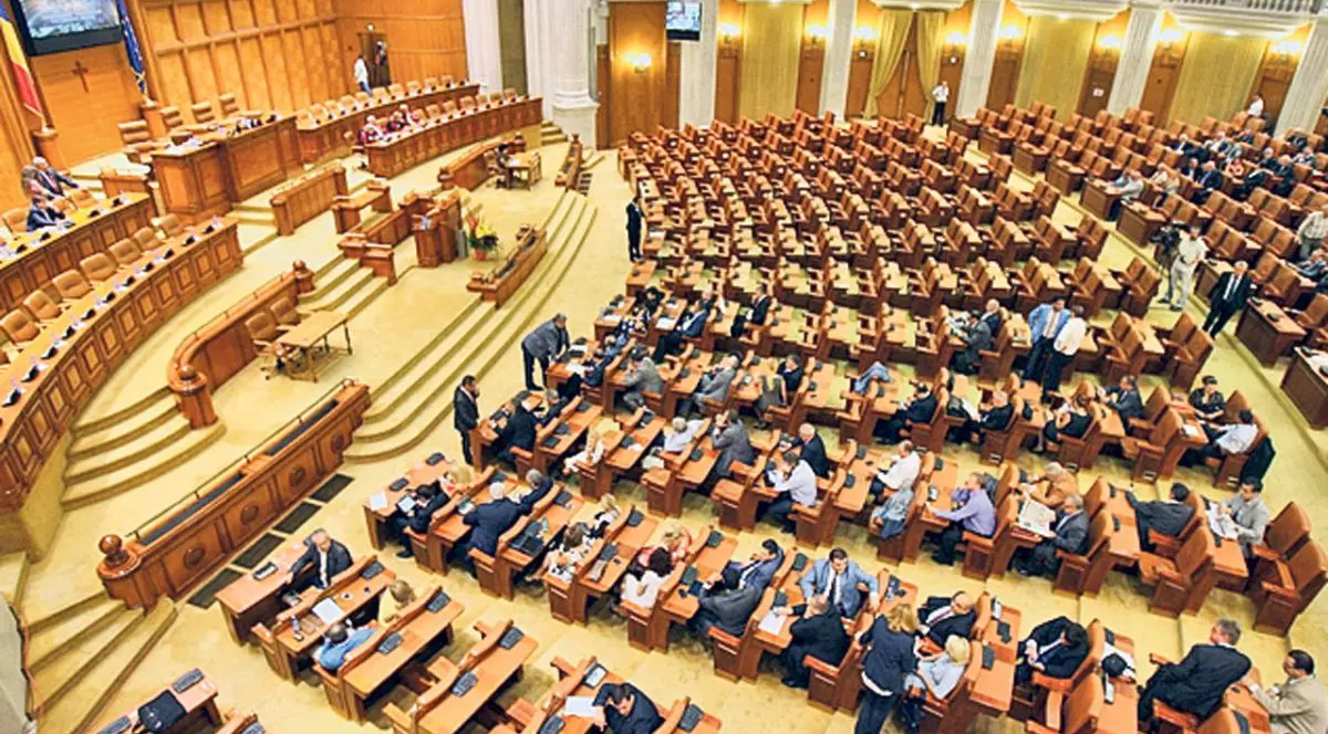 AMNISTIA şi REDUCEREA CAS, ADOPTATE! VOT final în CAMERA DEPUTAŢILOR!