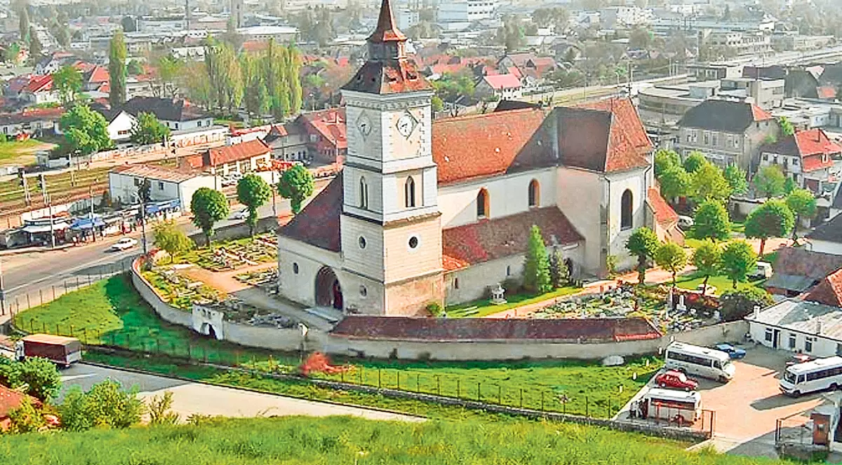 Cea mai veche clădire din Braşov poate fi vizitată