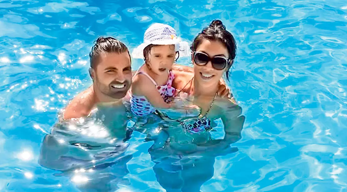 EXCLUSIV | Gravida lui Pepe pofteşte la bere