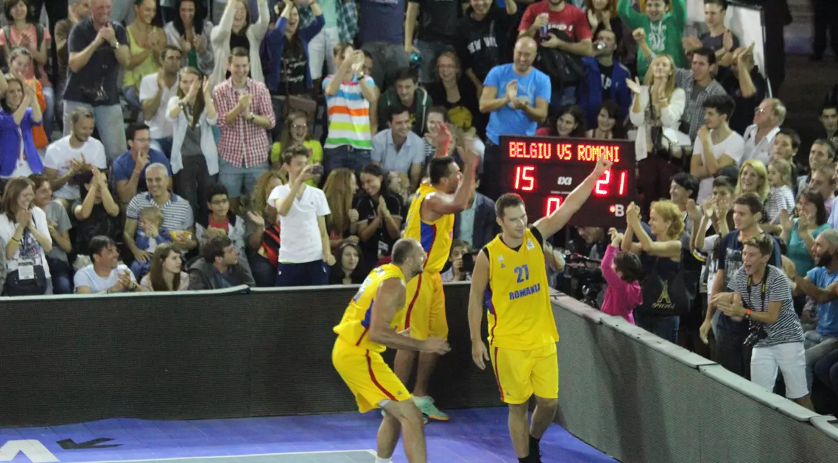 GALERIE FOTO & VIDEO / România joacă astăzi în semifinalele CE de baschet 3x3