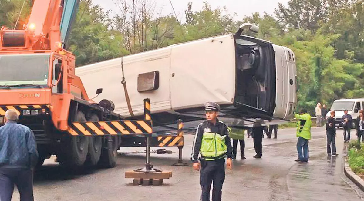 Una dintre victimele accidentului de autocar din Bulgaria a paralizat