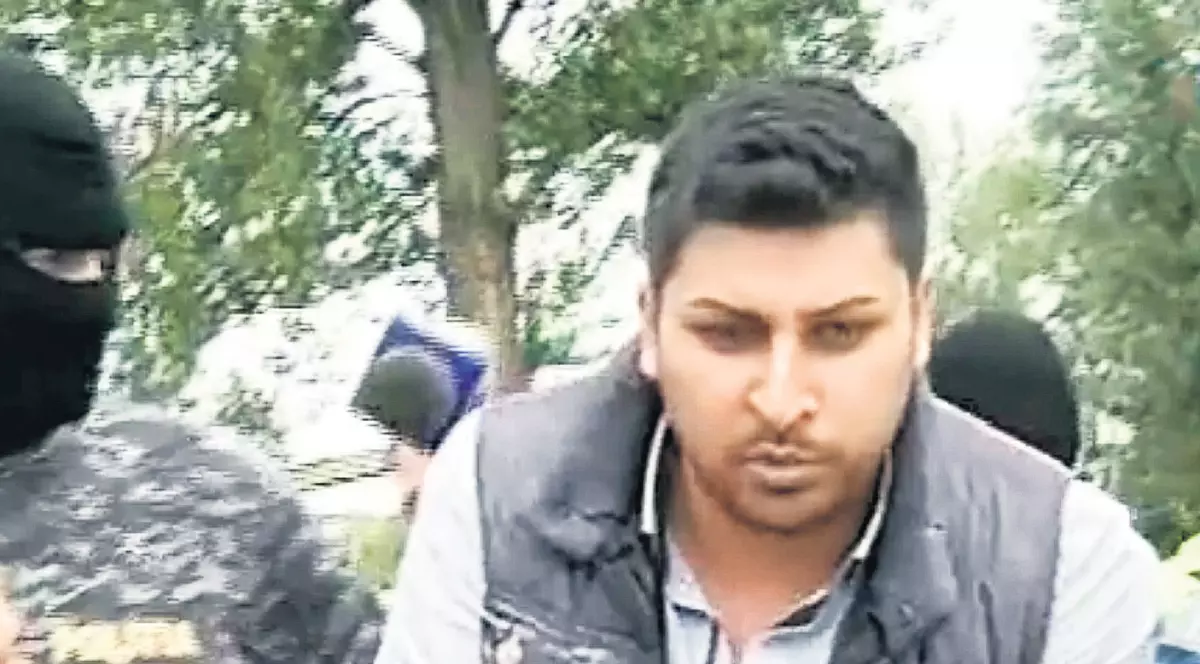 Criminalul s-a folosit de amanta tatălui său ca să scape