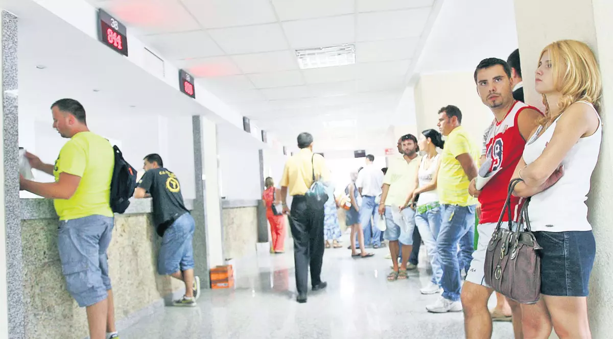 Ţi-a expirat permisul de conducere? Iată ce ai de făcut pentru unul nou