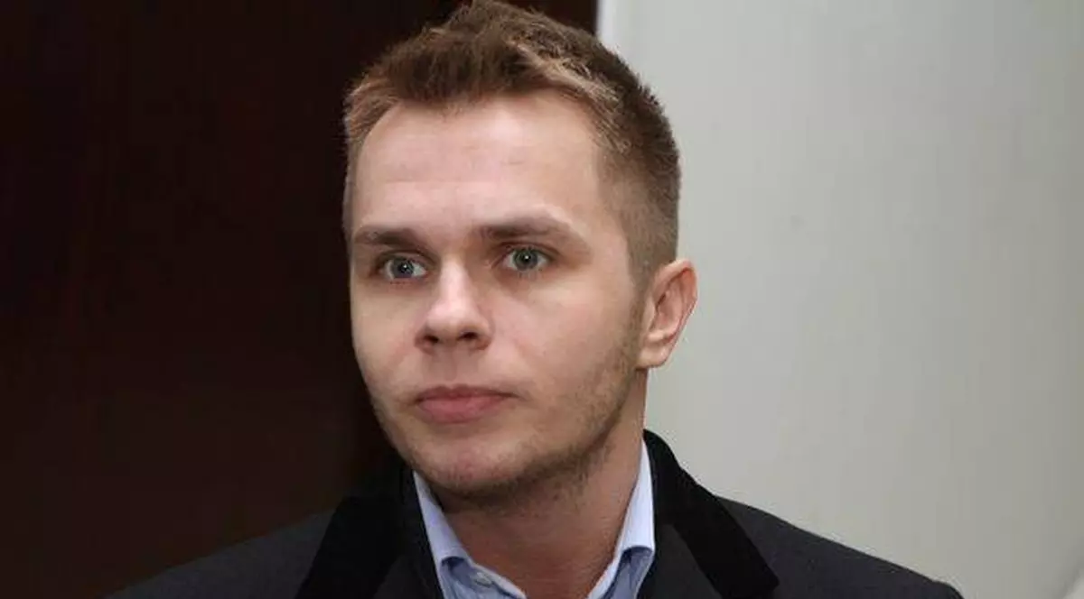 Codin Maticiuc  a lansat o carte: “E plină de vicii, de nenorociri, ce putea să scrie un pierde-vară ca mine?!”