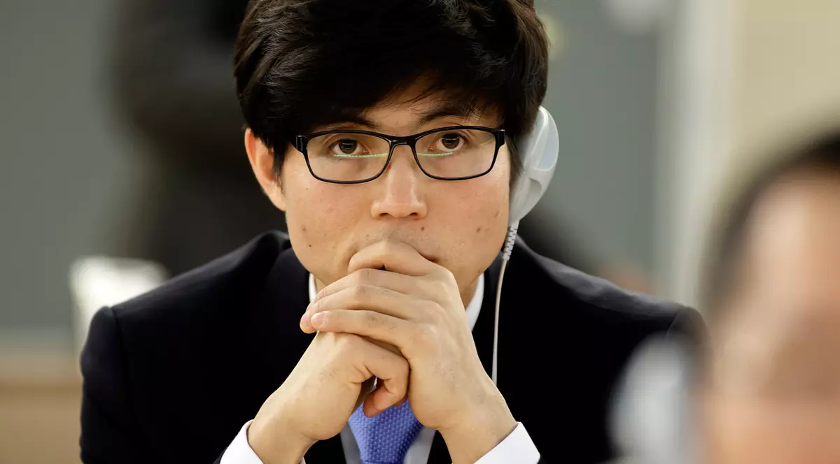 INTERVIU EXCLUSIV | Shin Dong-hyuk, singurul deținut născut într-un lagăr nord-coreean care a reuşit să evadeze: «Am fugit de foame»