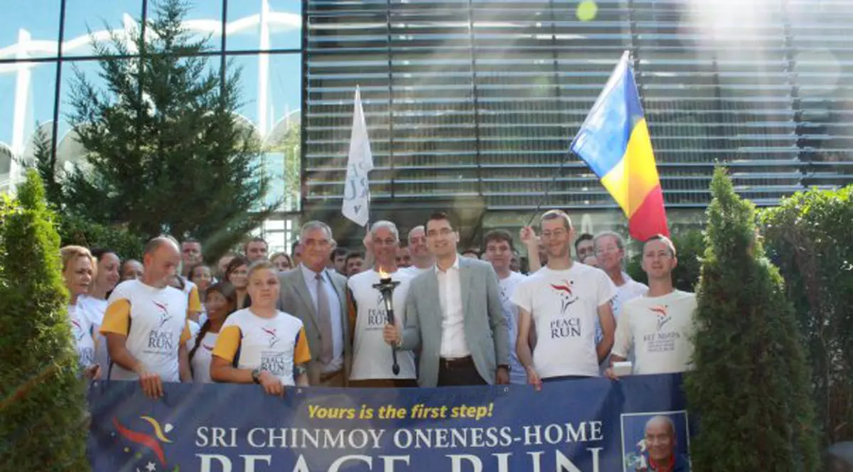 Casa Fotbalului a primit astăzi torţa alergărilor ”Peace Run” 