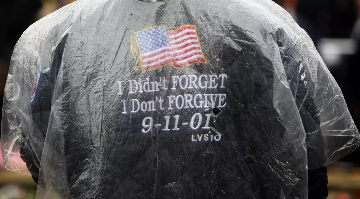 IMAGINILE DURERII. SE ÎMPLINESC, astăzi,  13 ani de la ATENTATELE din Statele Unite FOTO & VIDEO