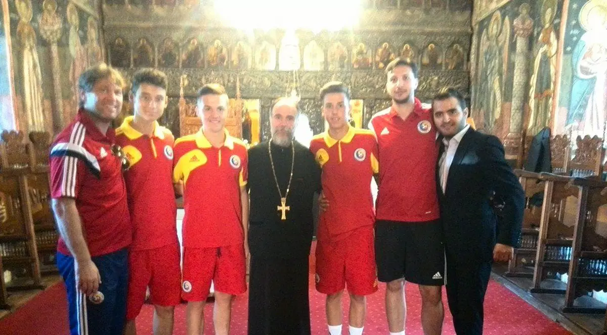 Florin Răducioiu cere ajutorul Divinității! Și-a dus copiii la biserică