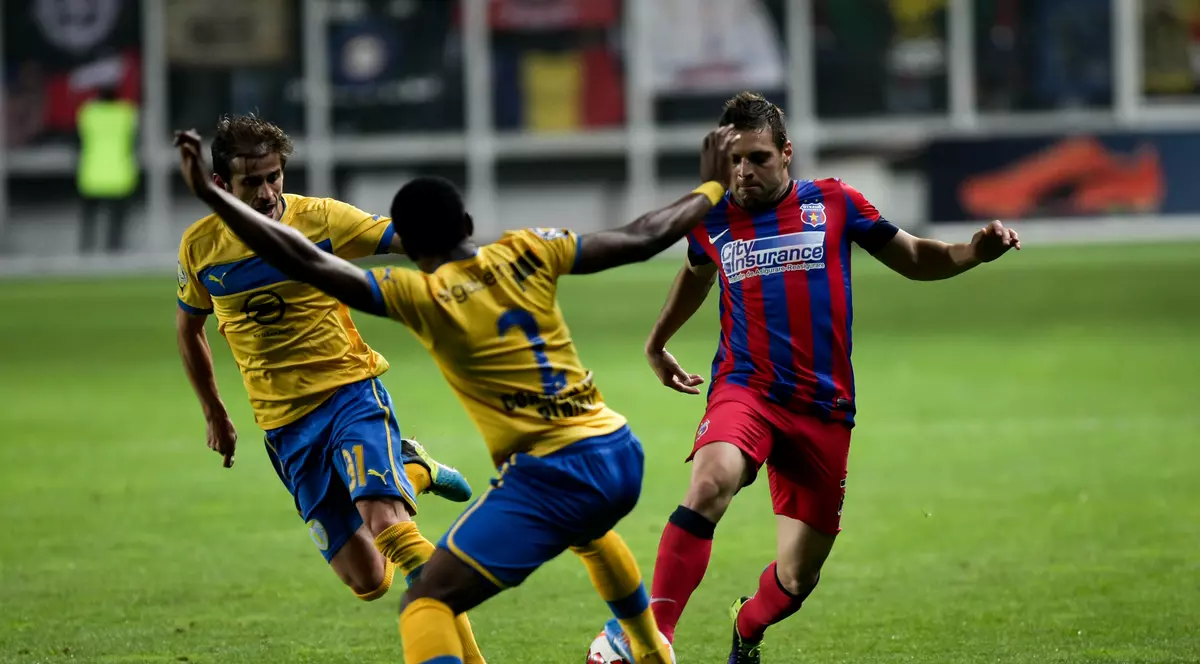 S-a decis cine va arbitra derby-ul Petrolul - Steaua, de astăzi!