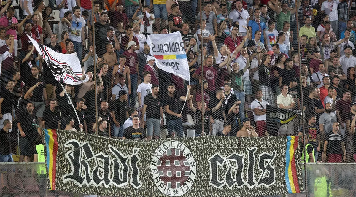 Război între Massone și suporterii Rapidului: ”N-au ce să caute la club! Locul lor e în tribună”