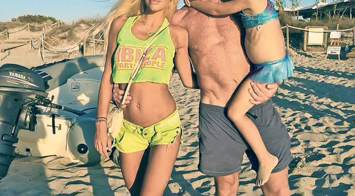 Iubitul milionar a scos-o din sărăcie | Loredana (ex Trident) duce o viaţă de prinţesă la Londra