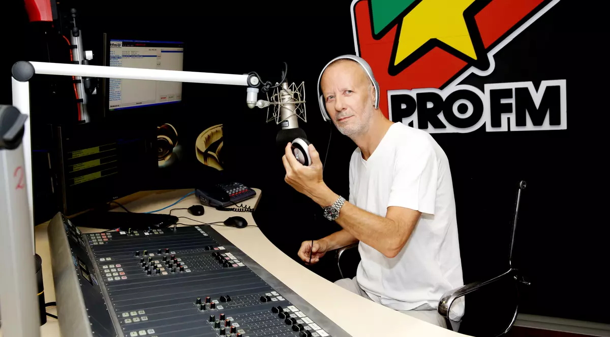 Andrei GHEORGHE s-a DEZBRĂCAT în emisiune GOL PUȘCĂ