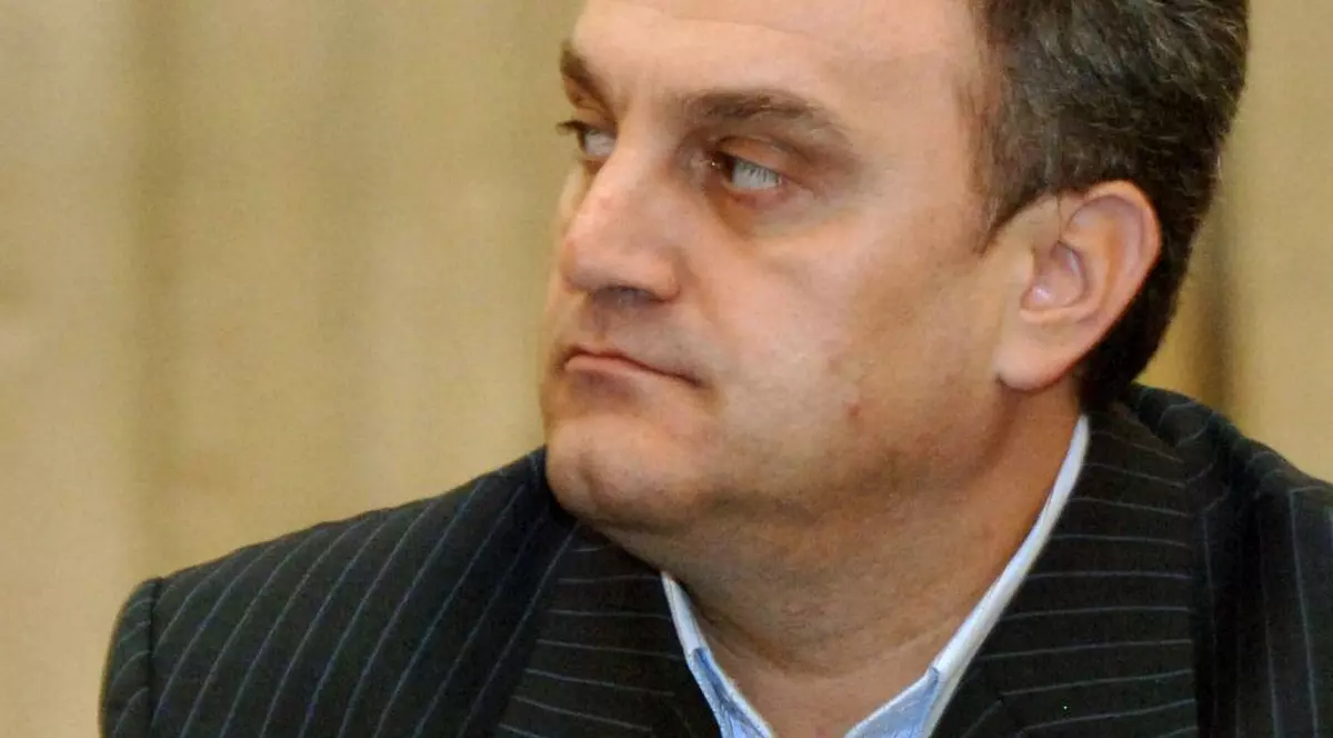 Fostul ministru Gabriel Sandu, adus cu mandat la sediul DNA