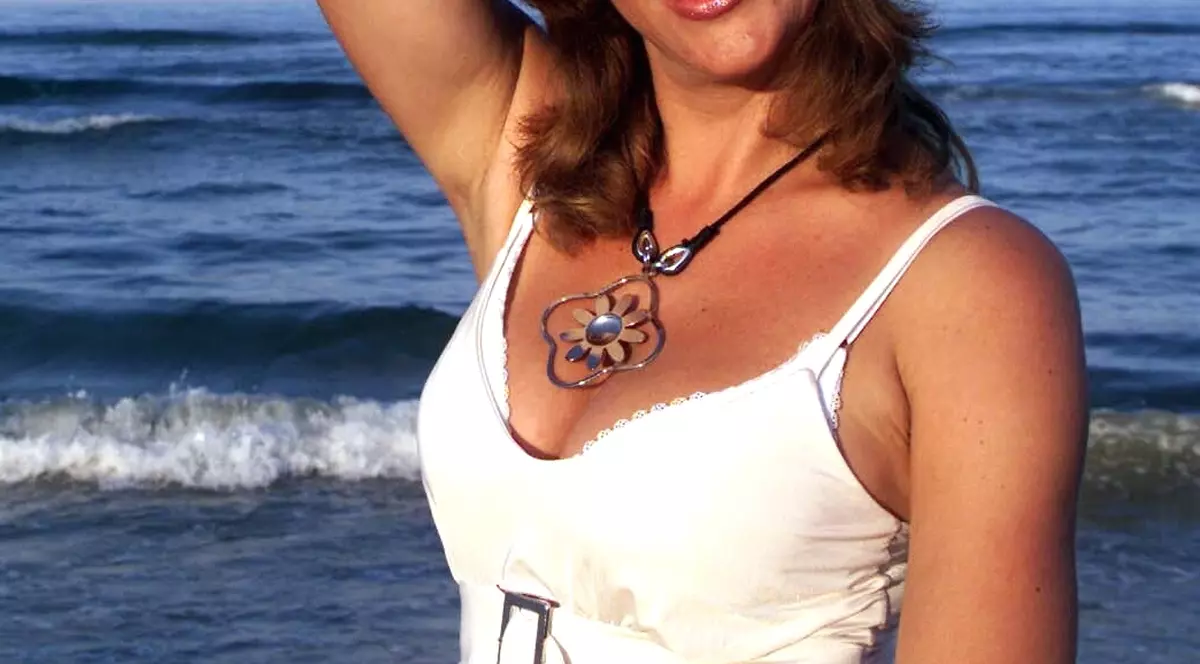 IMAGINI EMOŢIONANTE cu Laura Stoica! CE FRUMOASĂ ERA! Au trecut 8 ani de la moartea ei | FOTO