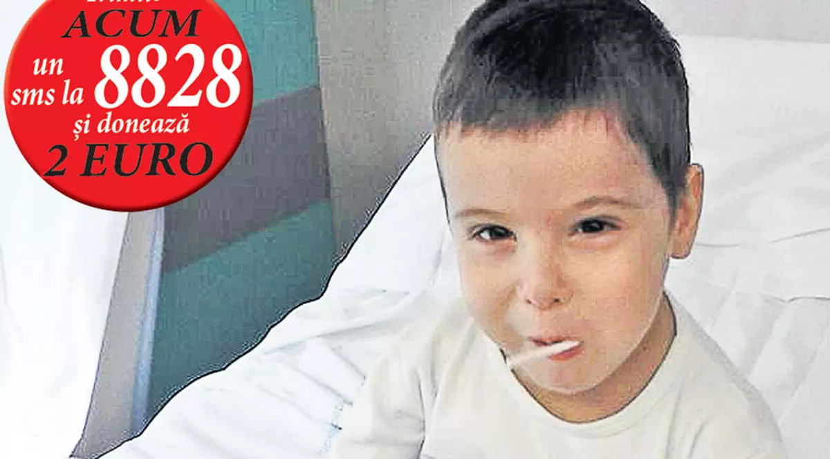 Haideți să-l mai ajutăm pe Edi! Băiatul cu transplant de rinichi trebuie să rămână în Spania până la vară