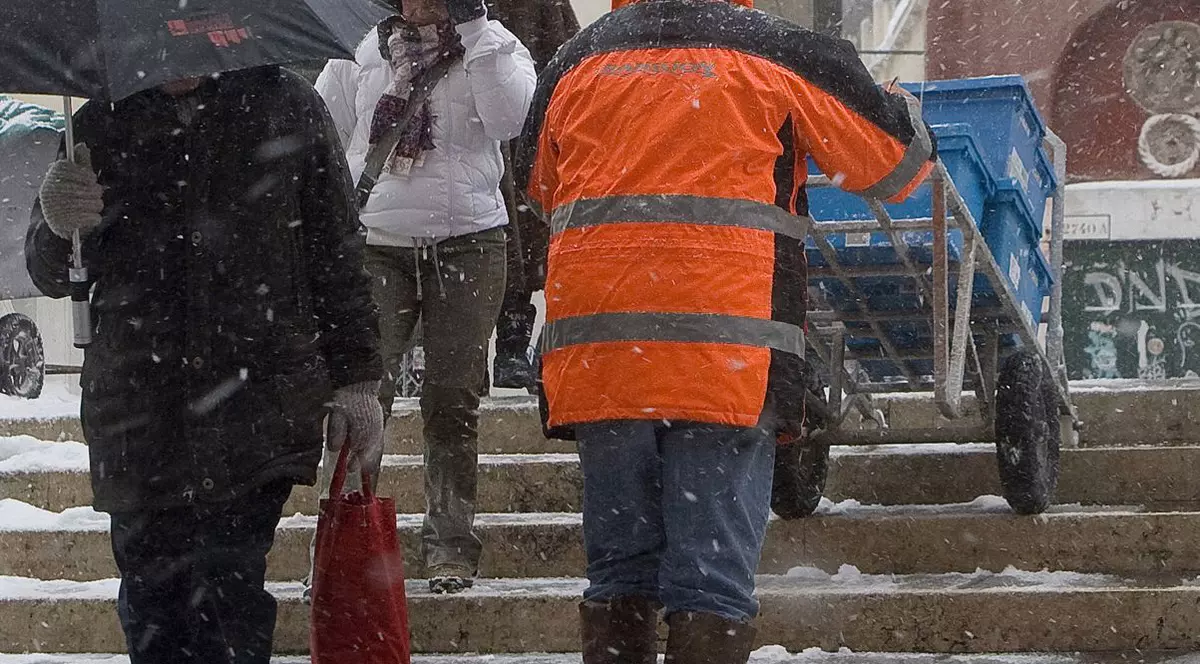 AVERTIZARE NOWCASTING de VREME SEVERĂ pentru BUCUREŞTI şi alte JUDEŢE