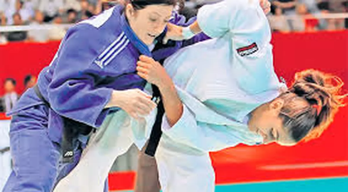 Corina Căprioriu, vicecampioană olimpică la judo, are cu ce! INTRĂ SĂ TE CONVINGI