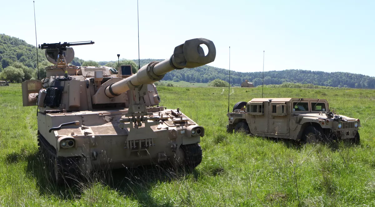 4.000 de militari la exerciţiul multinaţional Noble Jump 2017