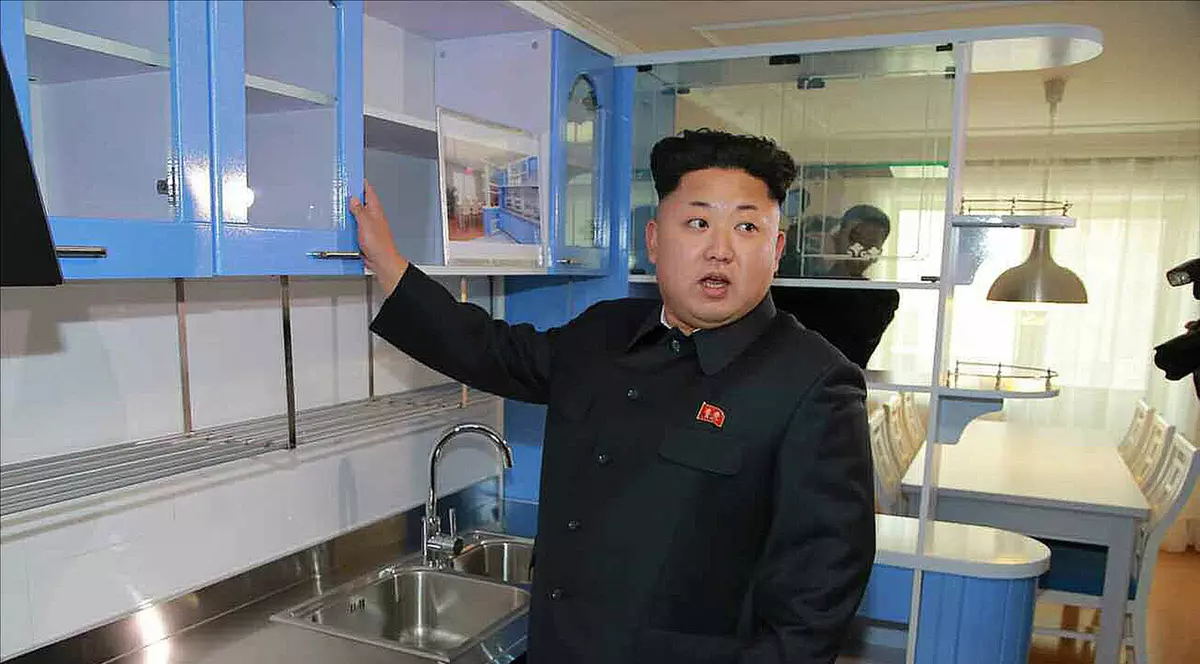 DE NECREZUT! Cum a apărut Kim Jong-un în PUBLIC | FOTO