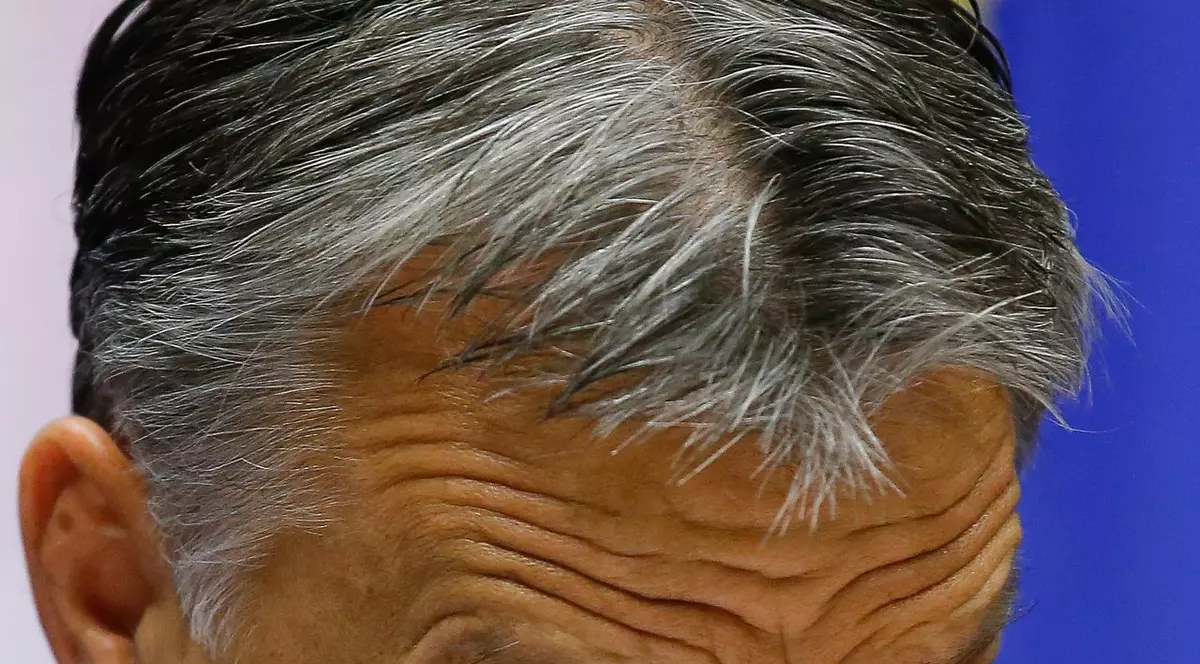 UNGURII AU ÎNVINS! Au ieşit 100.000 în stradă şi AU SCĂPAT DE TAXA PE INTERNET