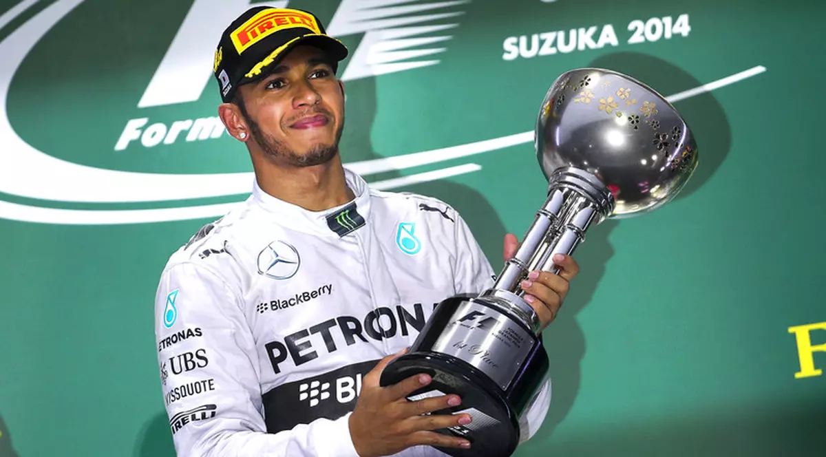 Hamilton a câştigat Marele Premiu al Japoniei! Britanicul şi-a mărit avansul la general faţă de Rosberg