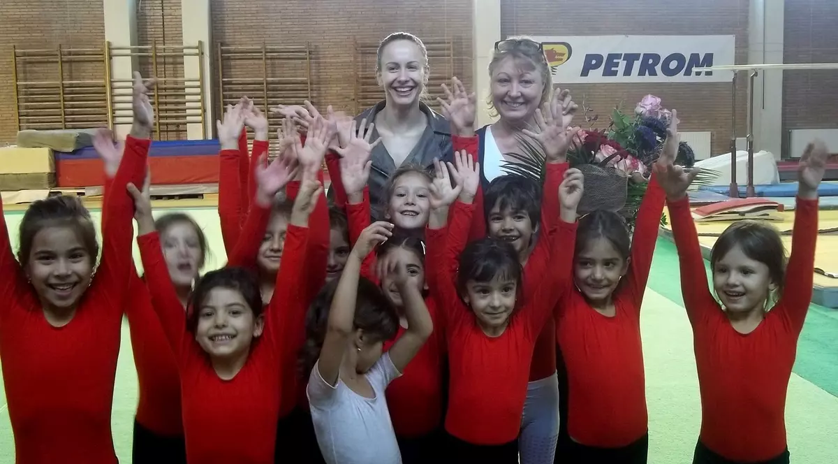 Sandra Izbaşa a pus la cale un complot cu gimnastele Stelei
