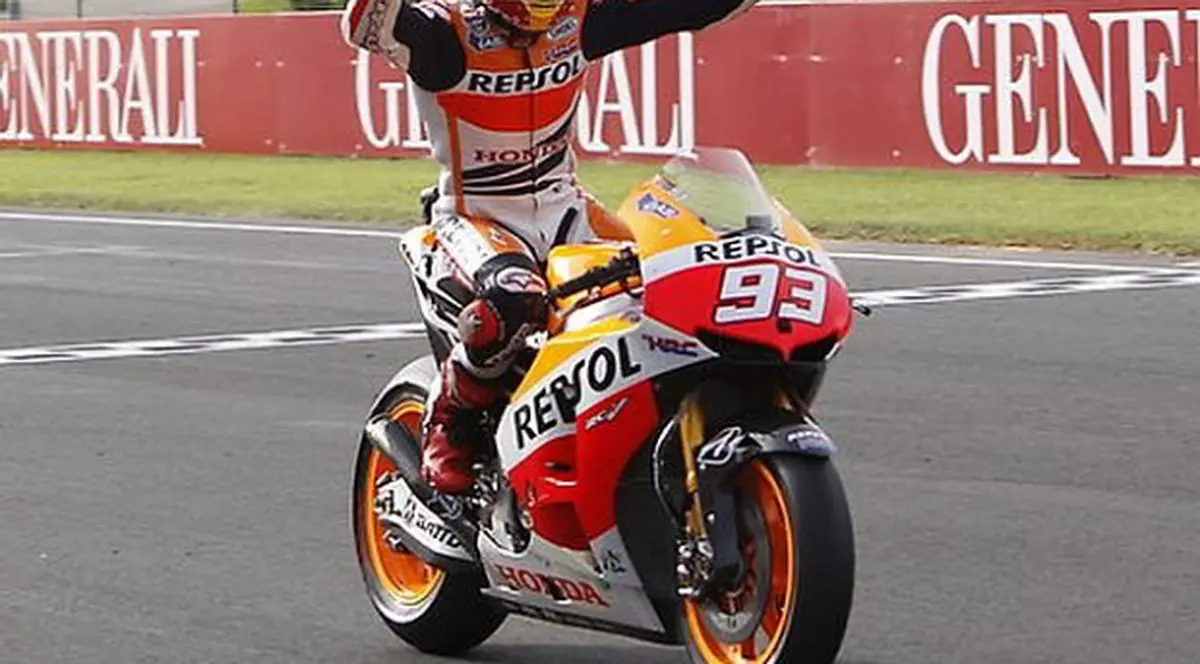 Marc Marquez a devenit cel mai tânăr dublu campion mondial din istorie la MotoGP!