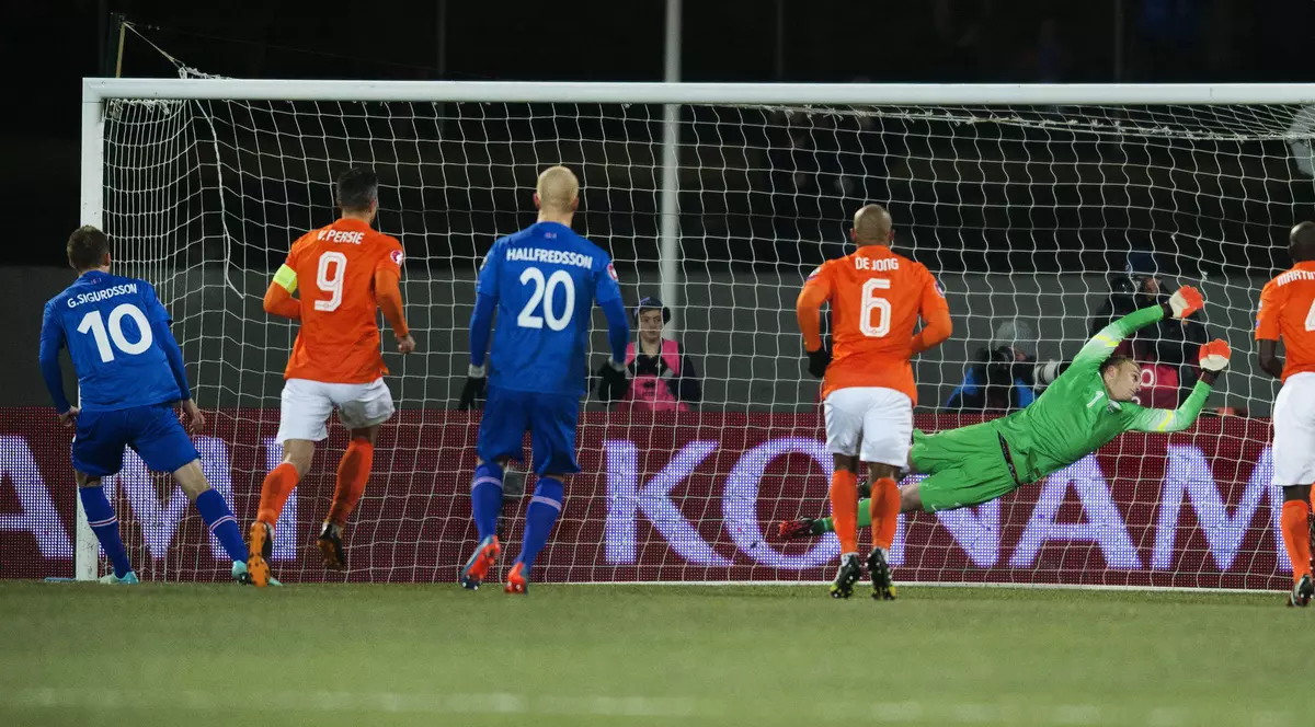 VIDEO/ Preliminariile Euro 2016: Islanda - Olanda 2-0. Rezultatele serii