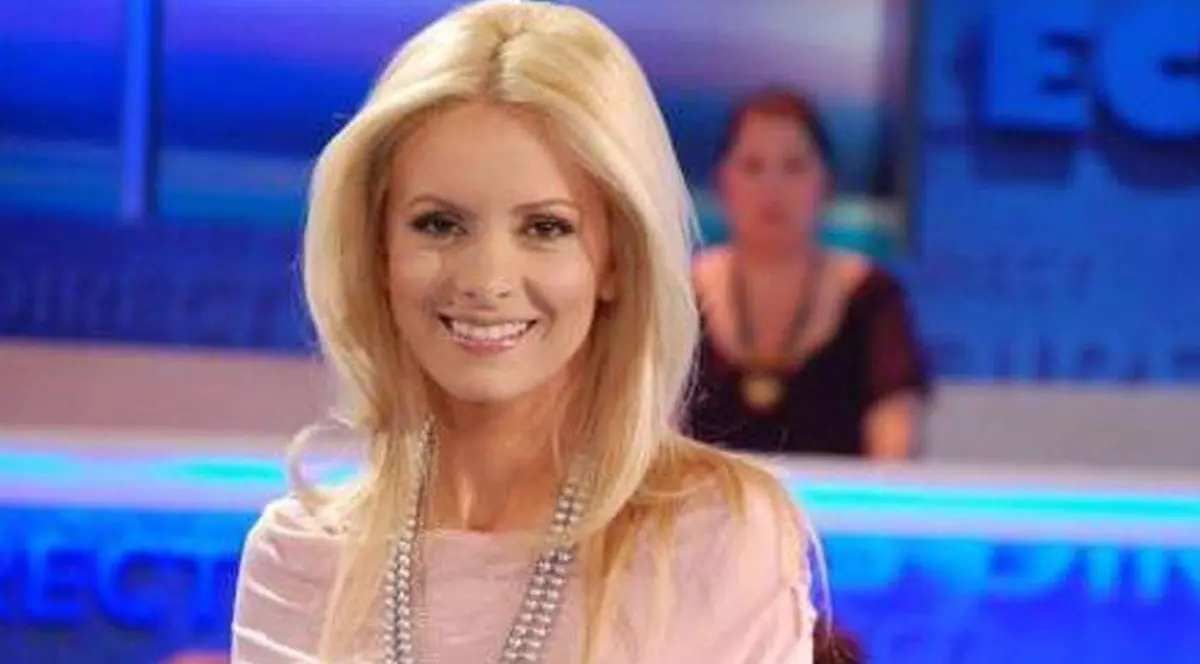 SIMONA GHERGHE se MĂRITĂ? Cine a DAT-o de GOL chiar de ZIUA EI