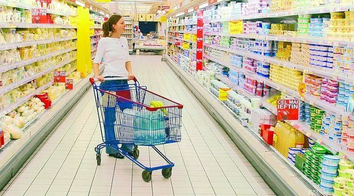 Banii de masă ar putea veni și pe card