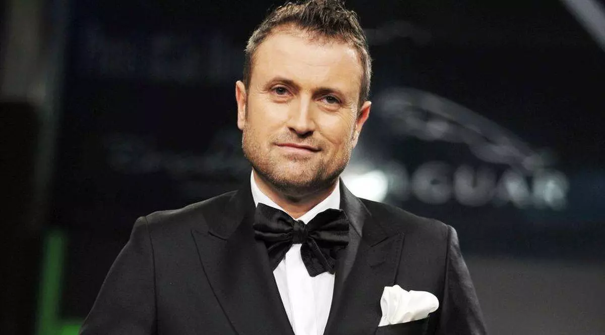 E INCREDIBIL CUM A SCĂPAT Cătălin Botezatu de o CĂSĂTORIE ARANJATĂ