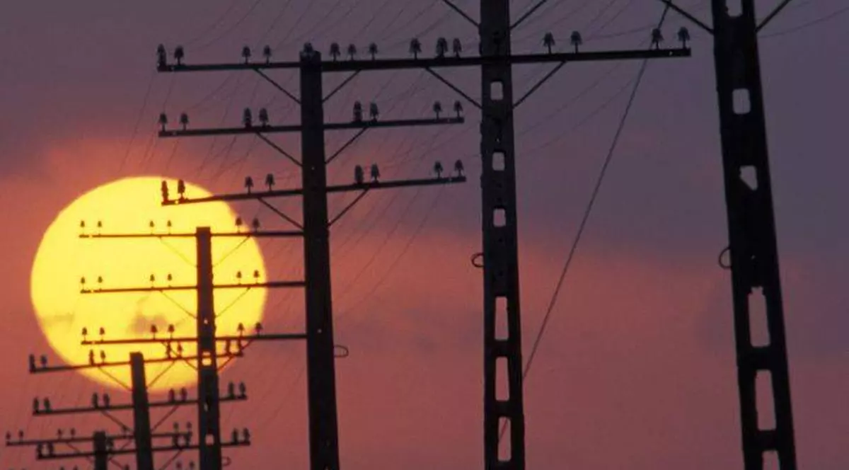 ALEGERI PREZIDENȚIALE 2014. O SECȚIE de VOTARE din BISTRIȚA-NĂSĂUD a rămas FĂRĂ CURENT ELECTRIC!