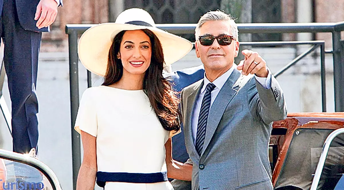 Soția lui George Clooney poate să stea liniștită. Vrea un copil gata făcut