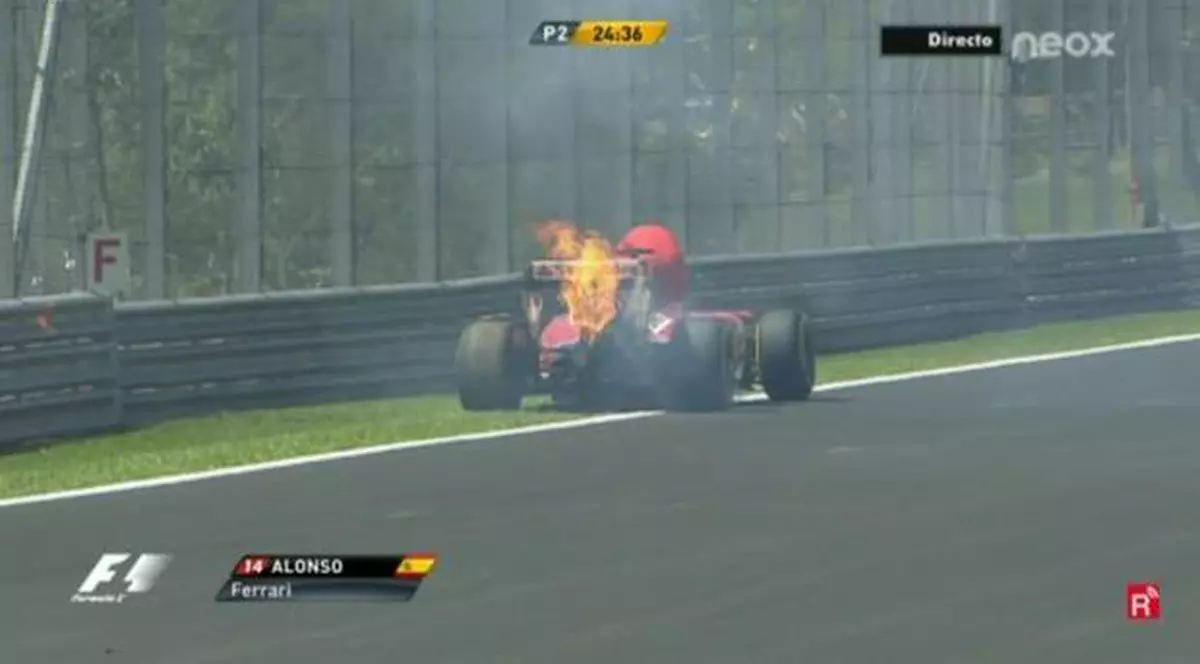 Un bolid Ferrari a luat foc! De această dată, în Brazilia