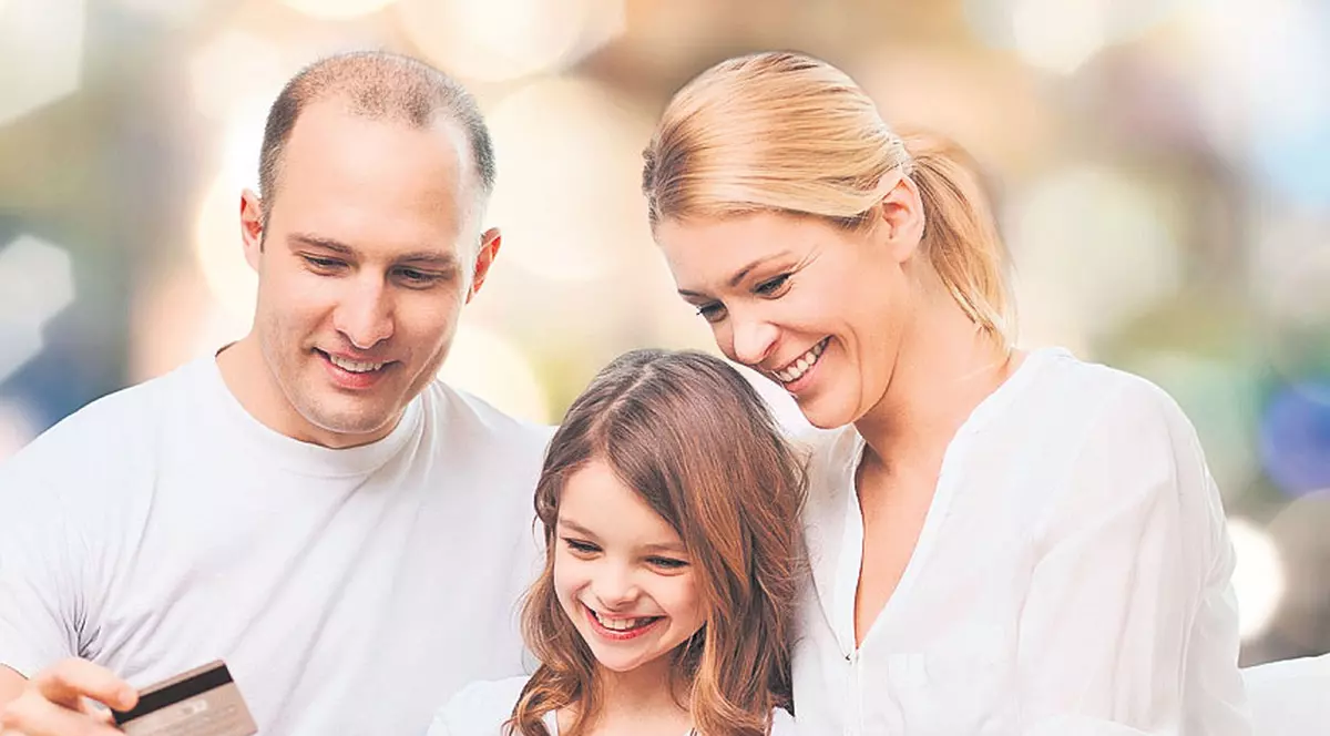 Investiți în educație, părinți! Cum să economisești pentru copilul tău