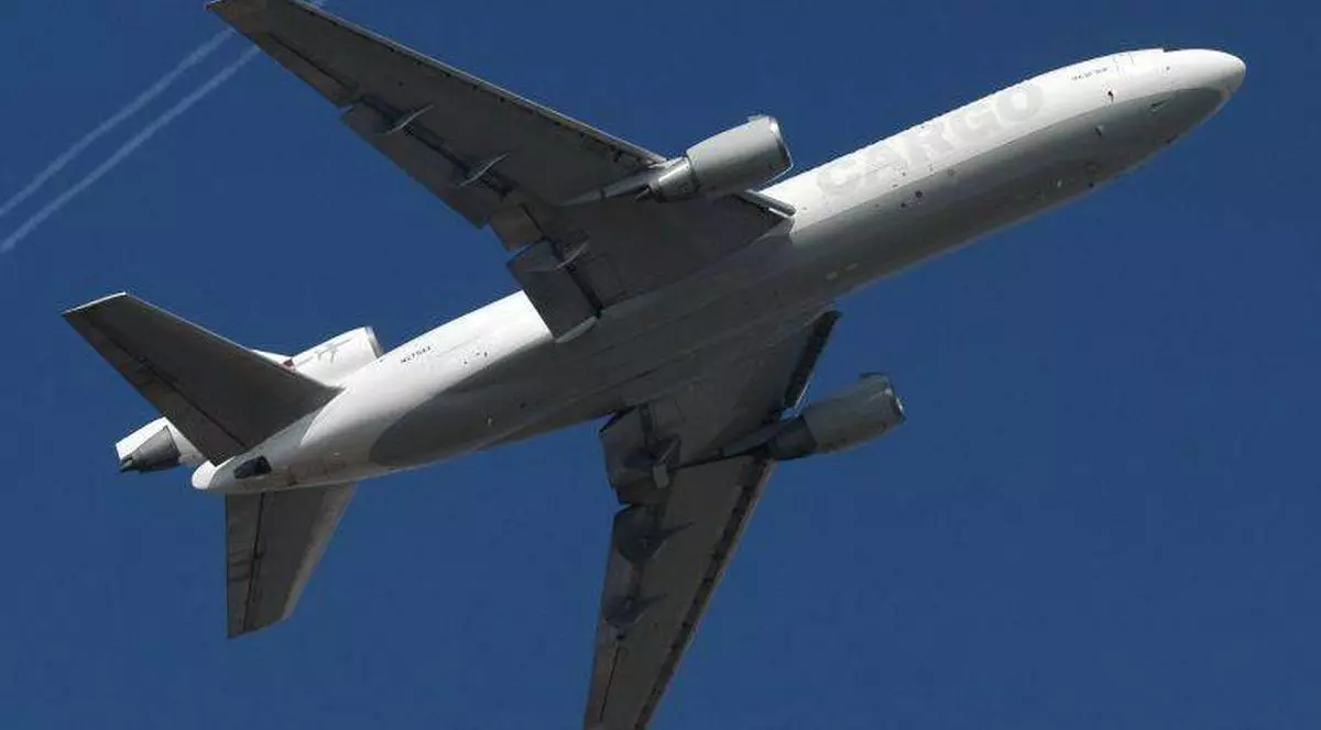 MISTERUL pluteşte asupra AVIONULUI DISPĂRUT în Indonezia