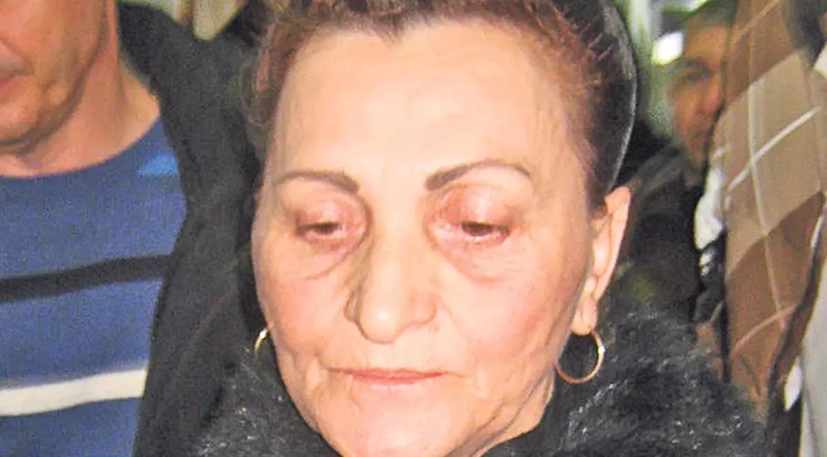 UPDATE. Mama Mădălinei Manole a fost înmormântată