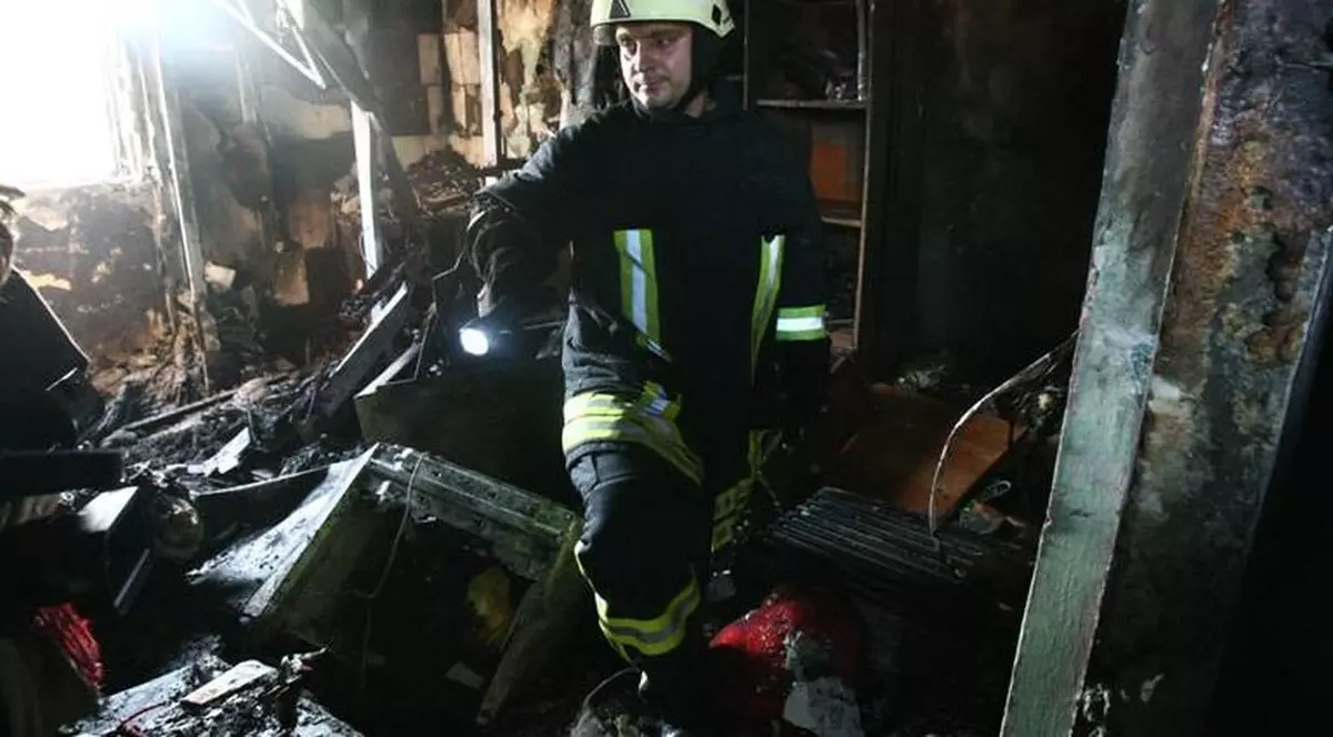 Explozie puternică într-un apartament din Bacău